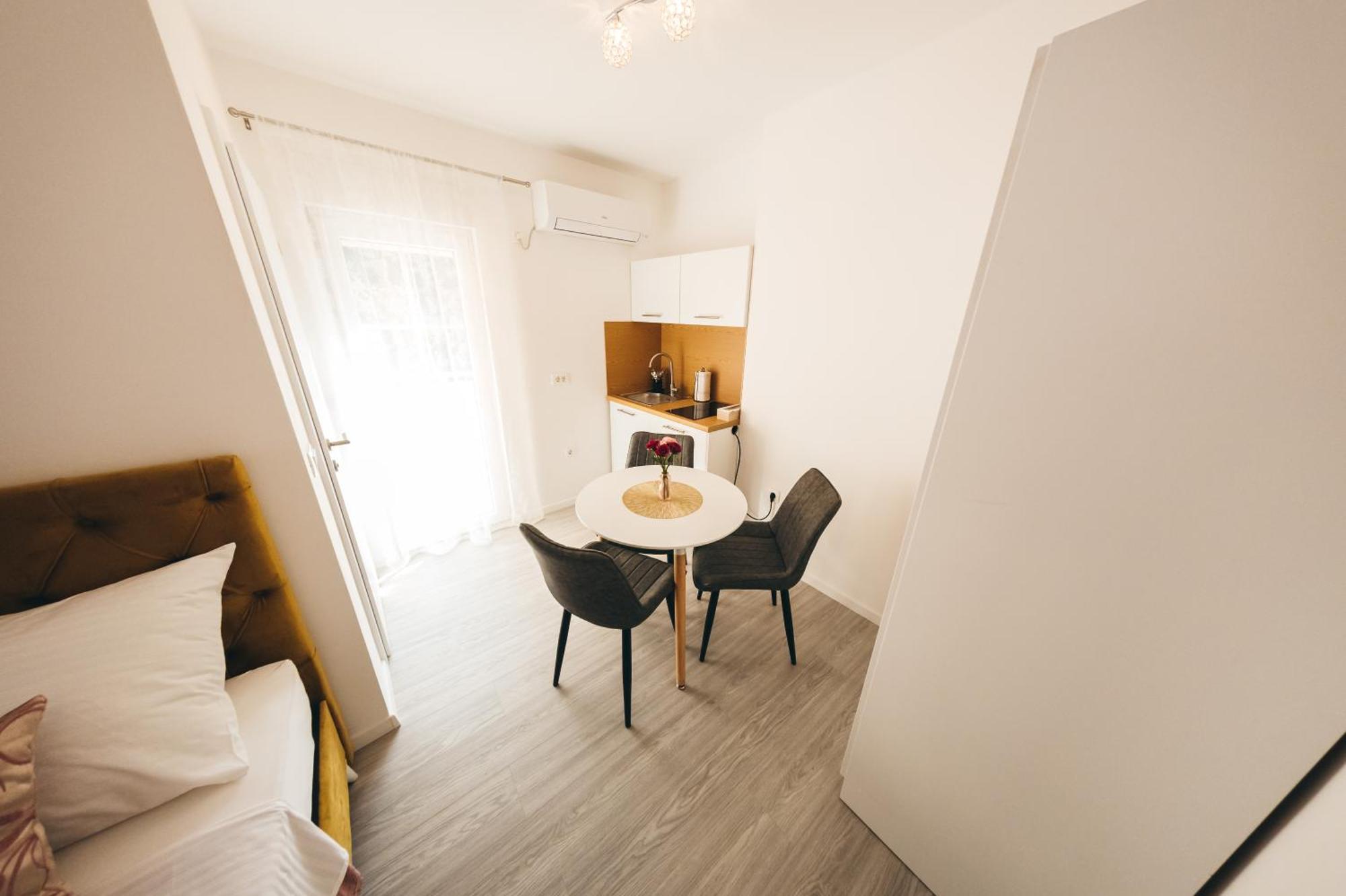 Elegant Studio Apartments Lasta Mostar Ngoại thất bức ảnh